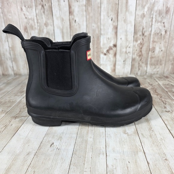 Hunter Black Chelsea Rain Boots Women's Rubber Ankle Boots Pull Tab - Picture 1 of 8
